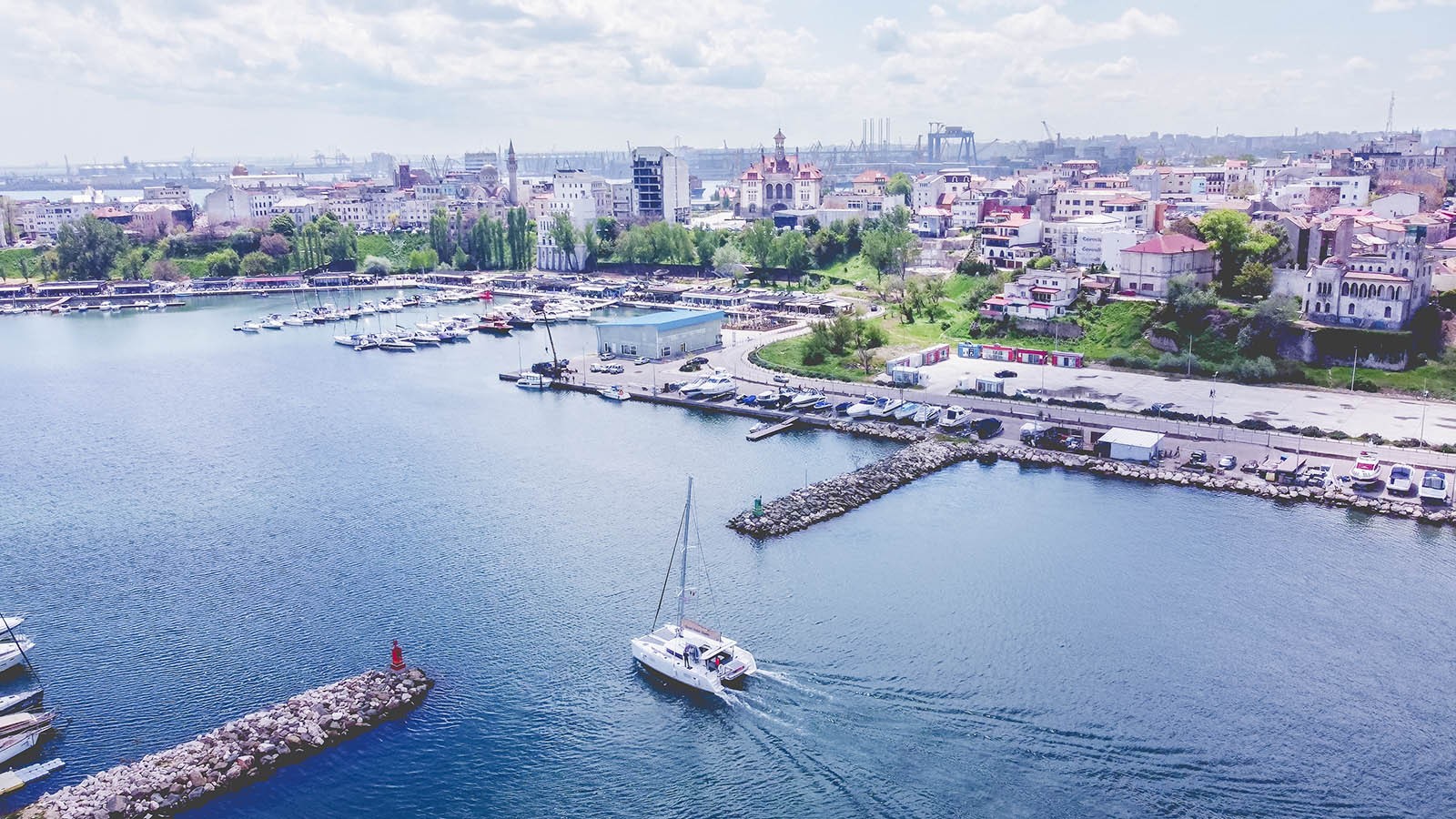 Petrecere pe MAREA NEAGRĂ pe CATAMARAN