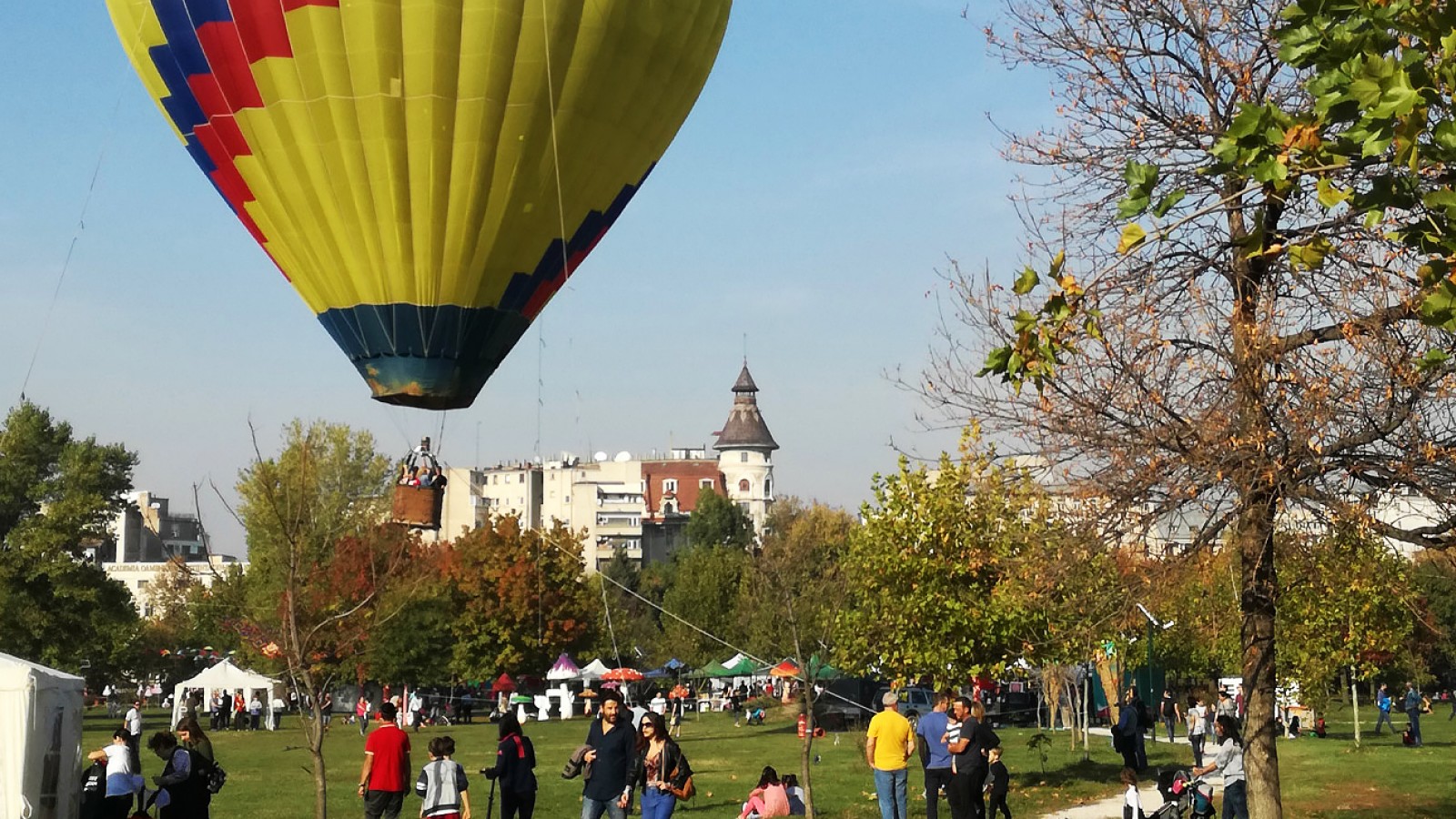 Zbor cu balonul cu aer cald