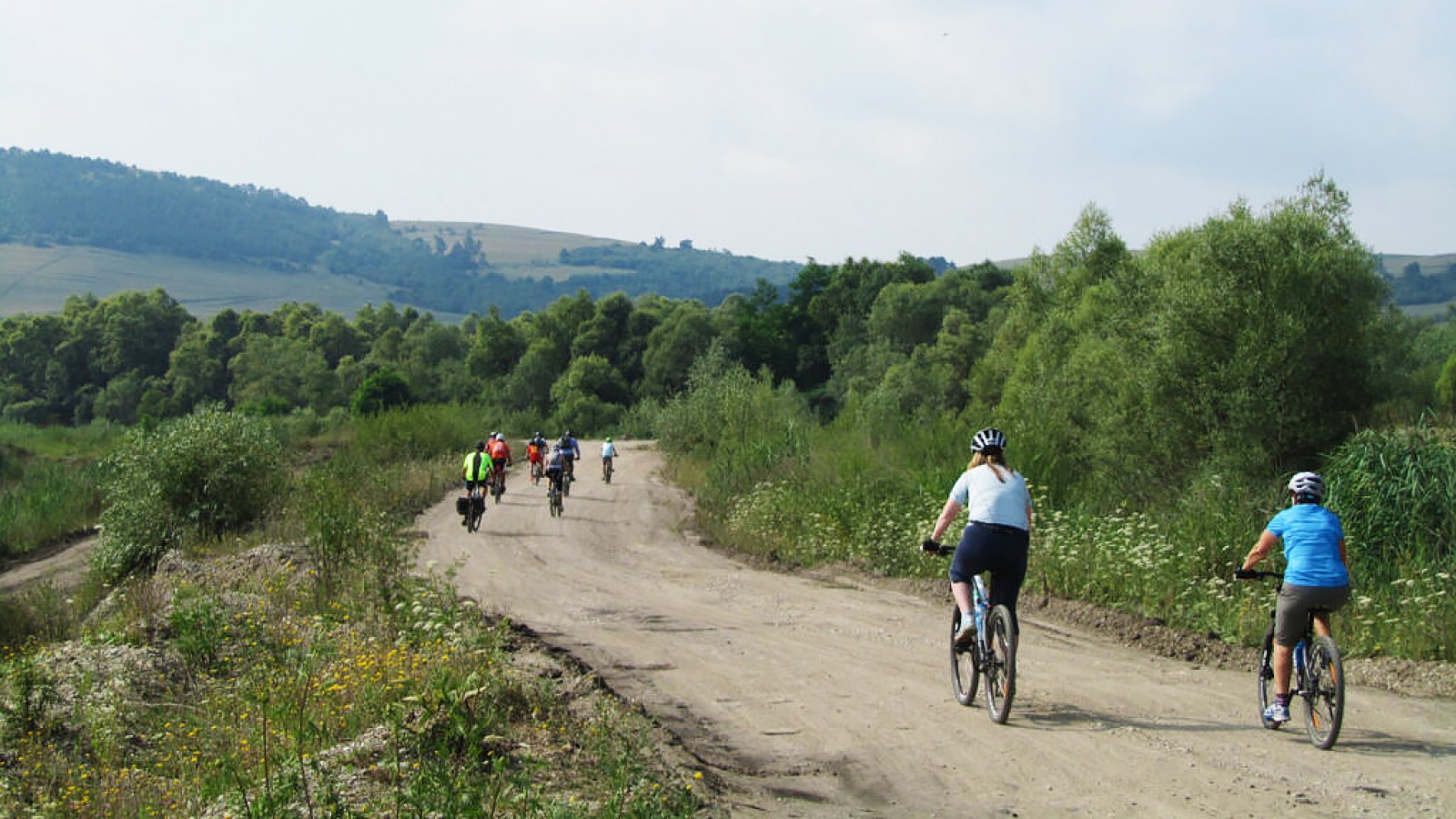 Gravel Tour in the Wilderness of Romania