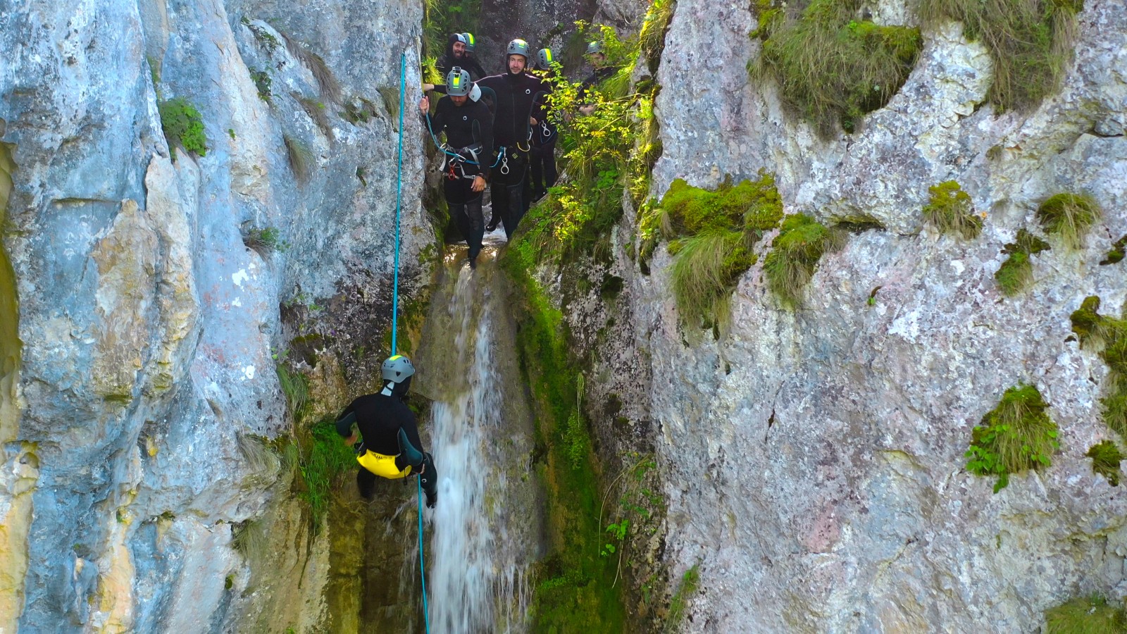 Canyoning la Vânătările Ponorului din Munții Apuseni